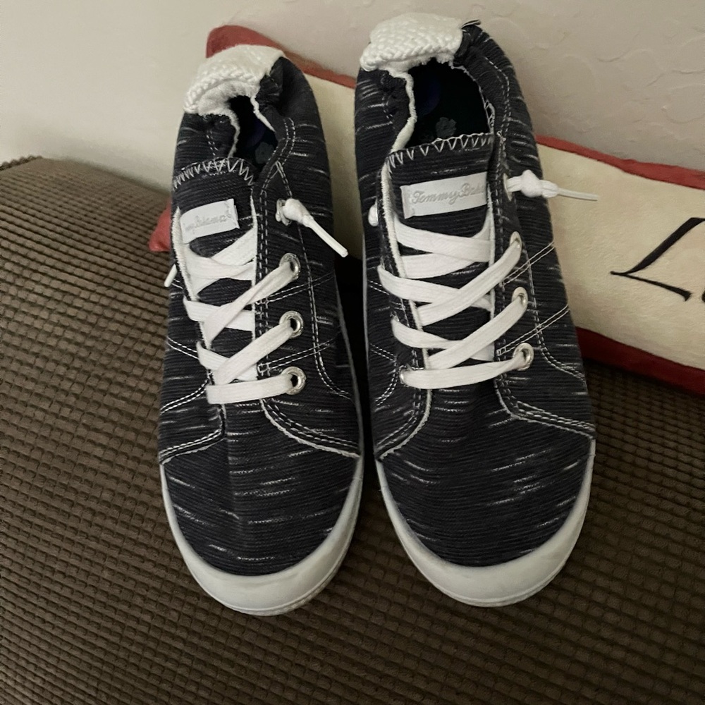 Tommy Bahama Dark Blue and White Slip On Sneakers
